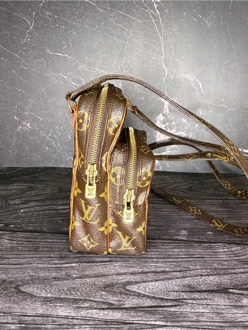 Louis Vuitton Monogram Mini Amazon Crossbody Bag | Vintage | Full Inclusion - Picture 5 of 11
